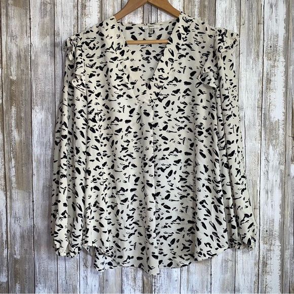 JODIFL Tops - Jodifl White Love In Tribeca Blouse